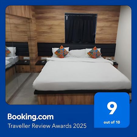 Glitz Hotels Sai Guest House - Nr Inorbit Mall Vashi Navi Mumbai Esterno foto