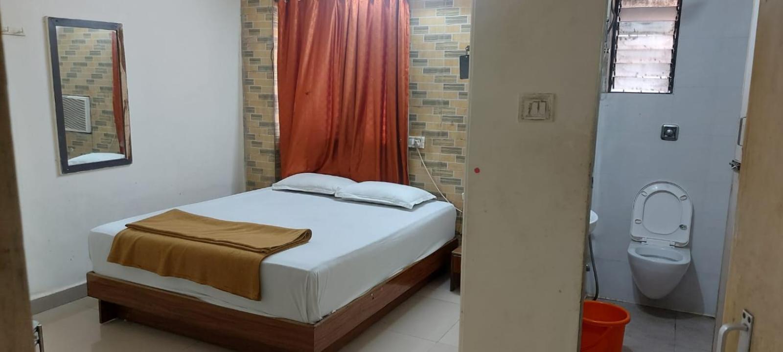 Glitz Hotels Sai Guest House - Nr Inorbit Mall Vashi Navi Mumbai Esterno foto