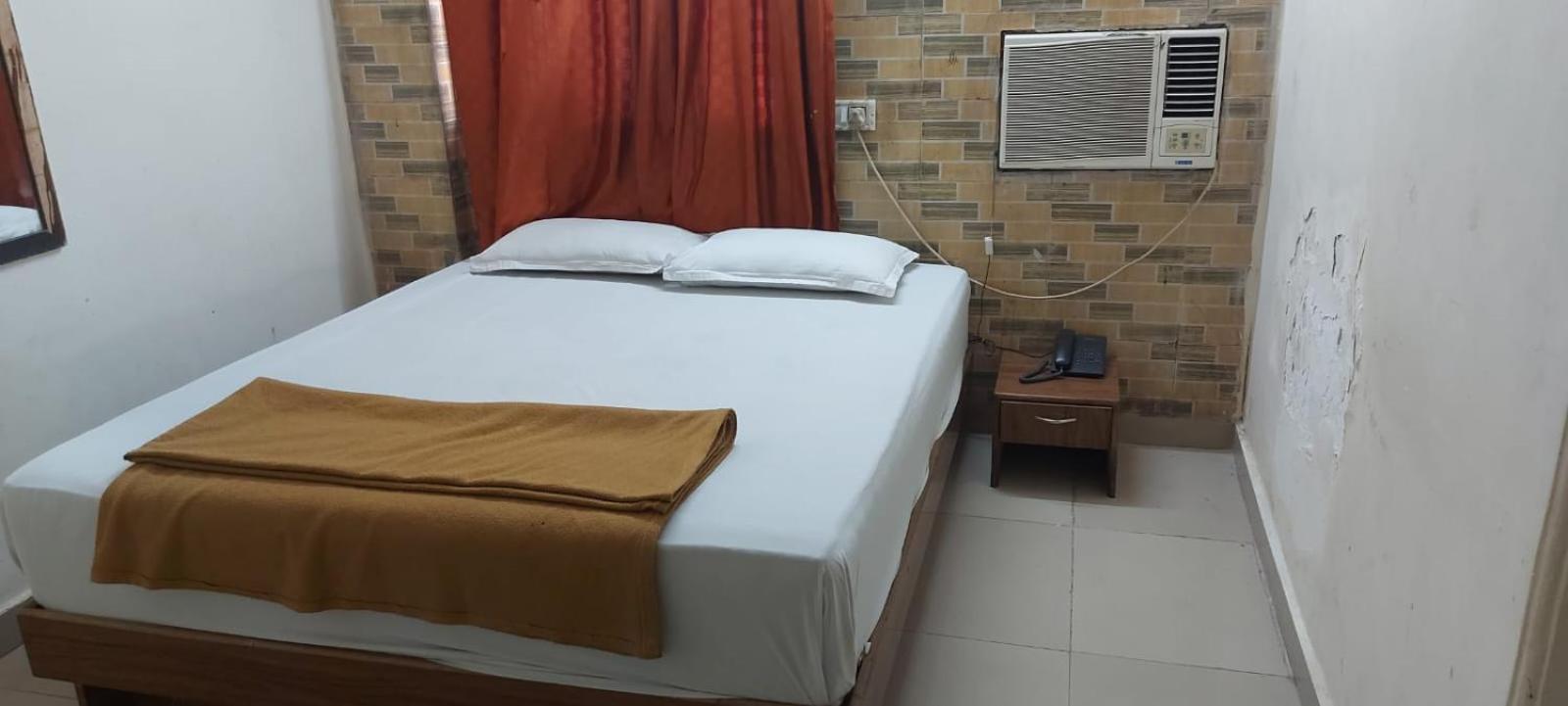 Glitz Hotels Sai Guest House - Nr Inorbit Mall Vashi Navi Mumbai Esterno foto