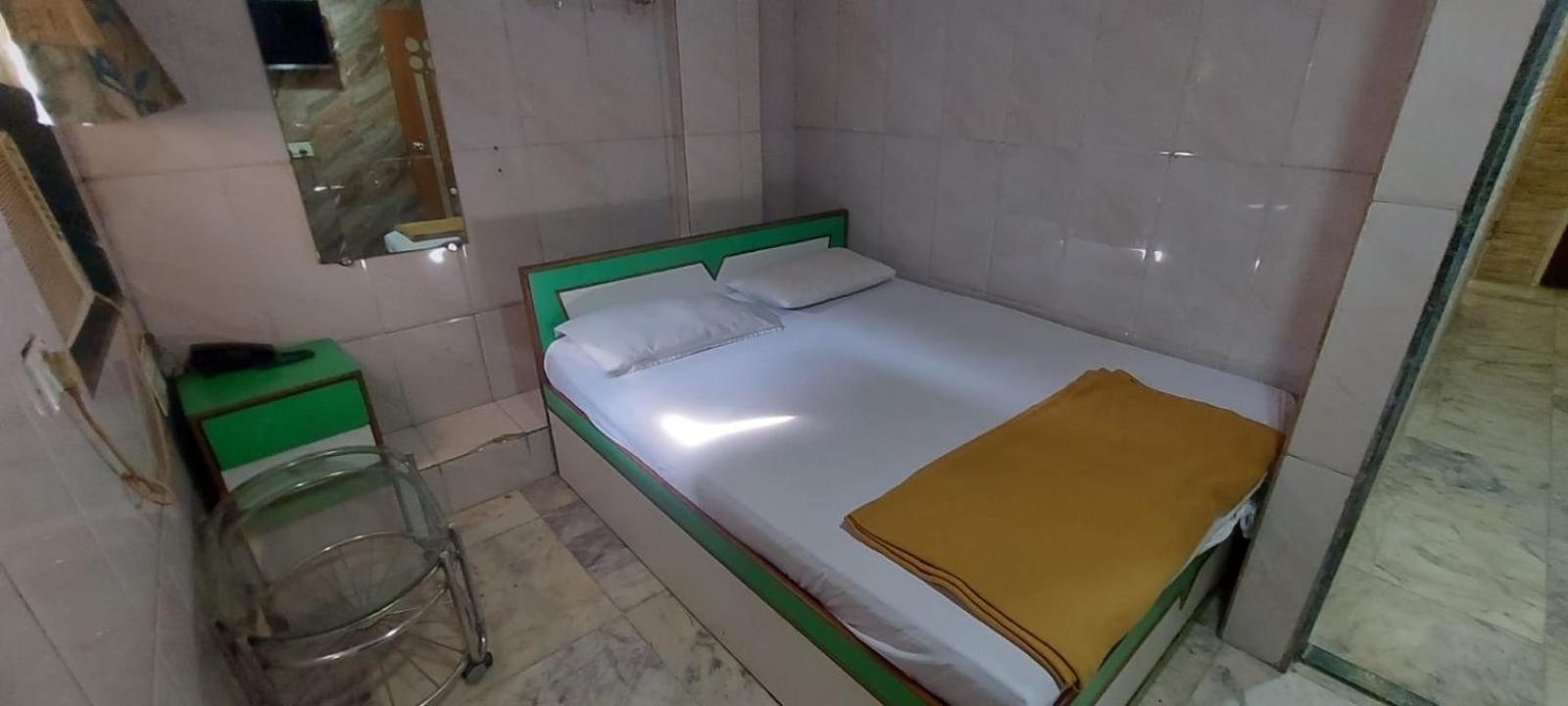 Glitz Hotels Sai Guest House - Nr Inorbit Mall Vashi Navi Mumbai Esterno foto