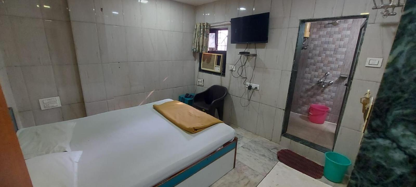 Glitz Hotels Sai Guest House - Nr Inorbit Mall Vashi Navi Mumbai Esterno foto